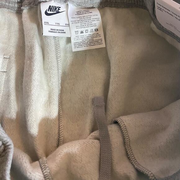 Nike Fleece Shorts | Men’s XXL | Heather Gray Lounge & Gym Shorts | Soft Cotton - Picture 5 of 7
